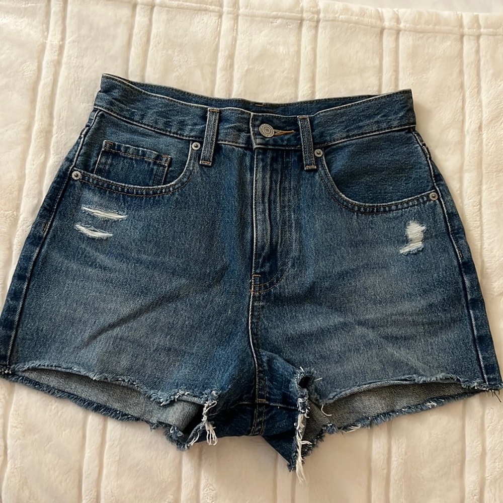 Uniqlo Dark Denim Shorts Size 24